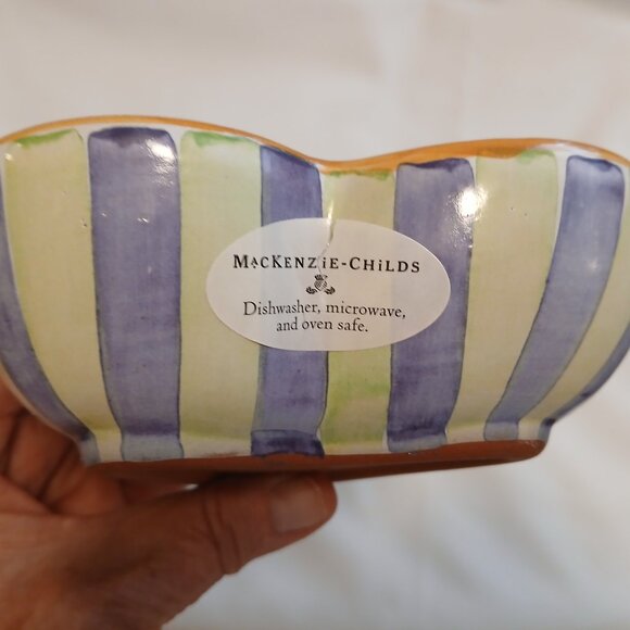 MacKenzie-Childs Piccadilly Hand-painted Heart Bowl 5 1/2" - Picture 3 of 3